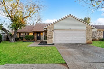 3809 Bee Tree Ln Fort Worth, TX 76133